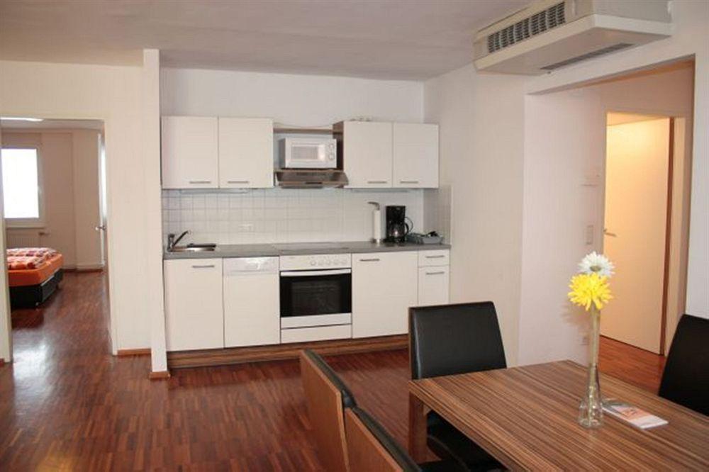 Royal Living Apartments Вена Экстерьер фото